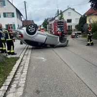 THL3 VU Person eingeklemmt Hauptstraße 04.08.2025 Bild2.jpg